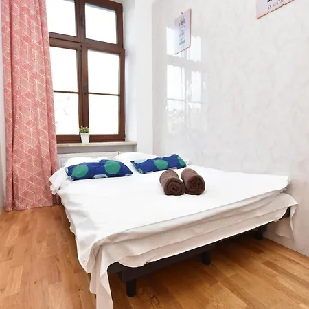 - Prywatne Hostel