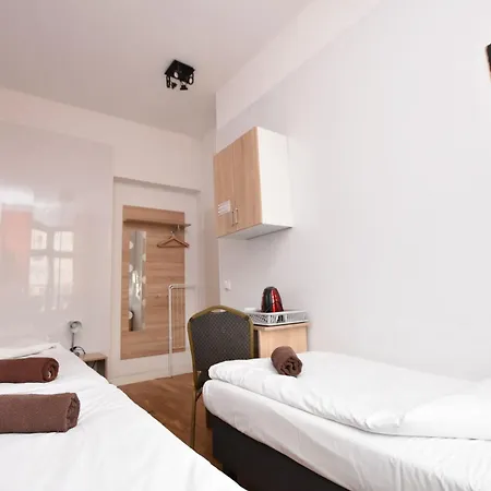 Хостел - Prywatne