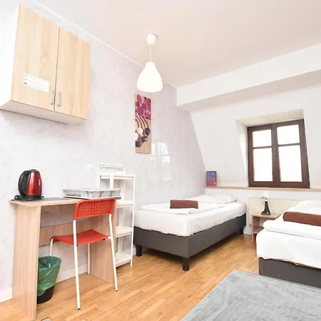 Хостел - Prywatne *