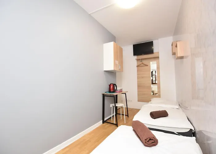 - Prywatne Hostel Wroclaw