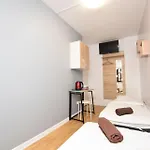 - Prywatne Hostel Wroclaw