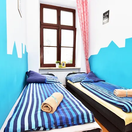 - Prywatne Hostel
