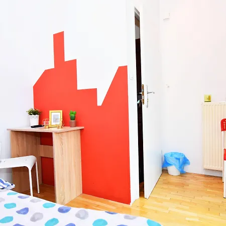 - Prywatne Hostel Βρότσλαβ