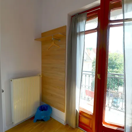 Hostel - Prywatne *
