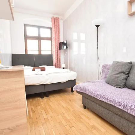 Hostel - Prywatne Βρότσλαβ