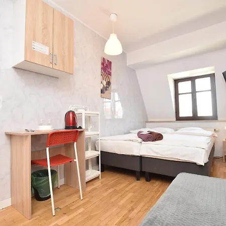 Hostel - Prywatne Βρότσλαβ