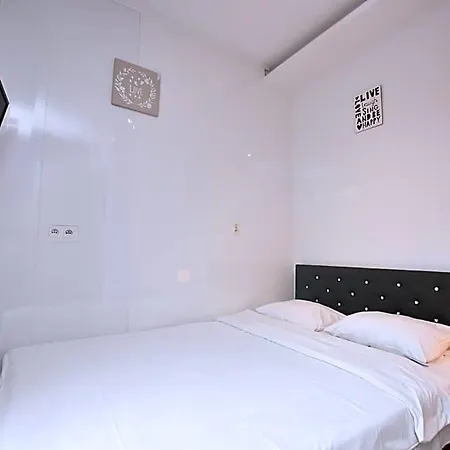 - Prywatne * Вроцлав